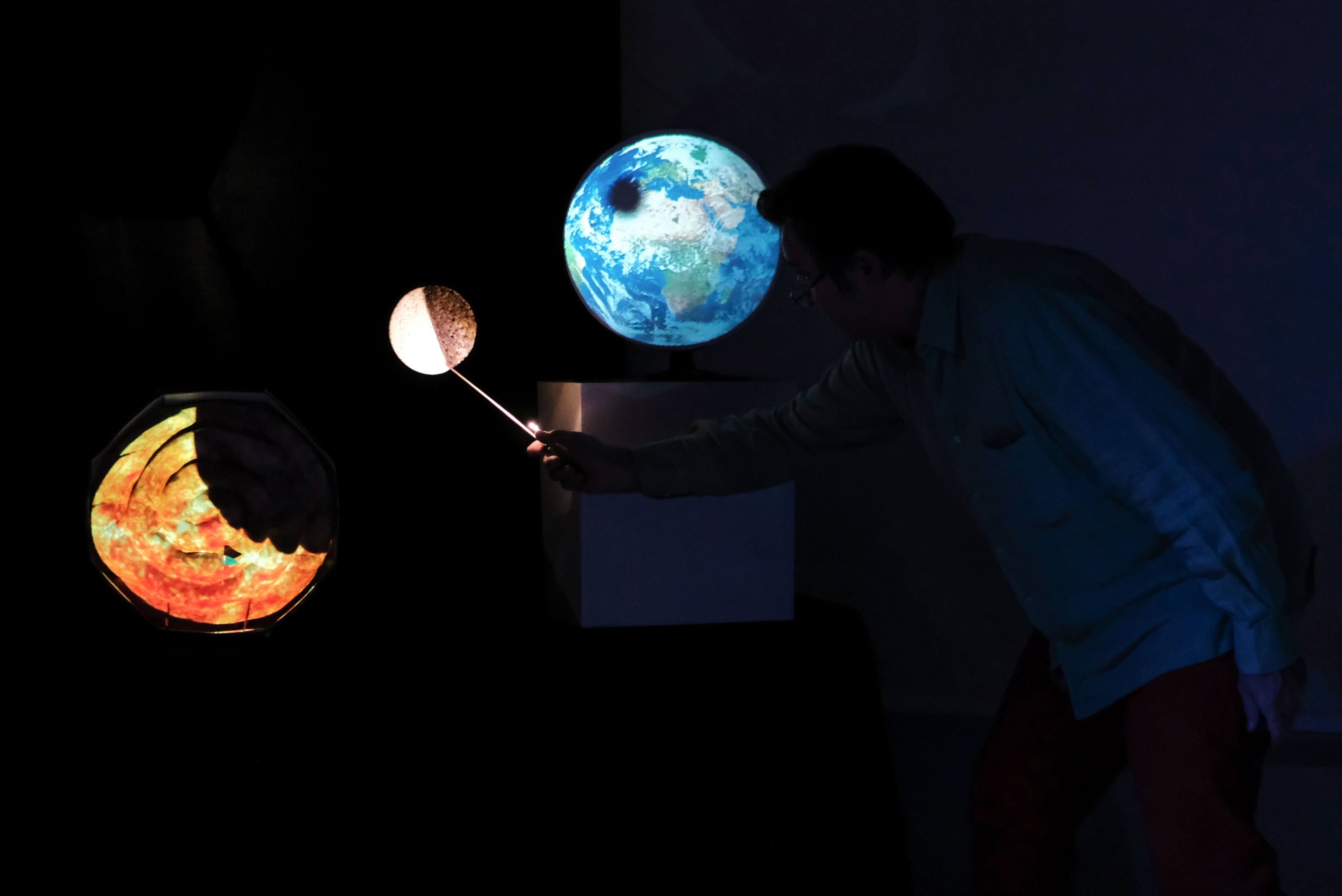 Eclipse 4 Anabel López