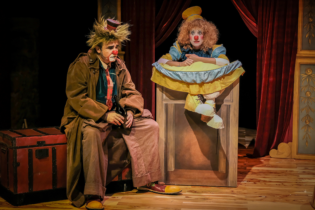 El señor Otín y la señorita Ton 07